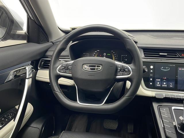 Geely Boyue 2022 Boyue X 1.8TD DCT Smart – фото 11