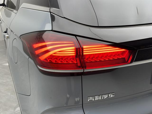Geely Boyue 2022 Boyue X 1.8TD DCT Smart – фото 20