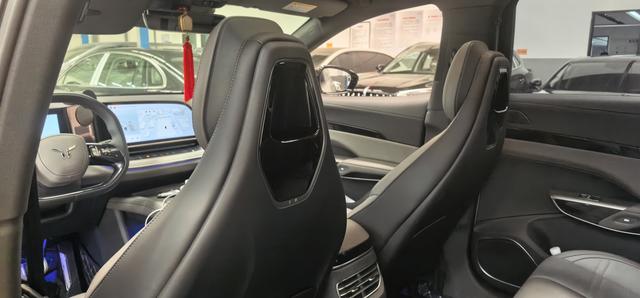 Hongqi Tiangong 08 Модель 2025 года **520 Max заднеприводная версия** – фото 24