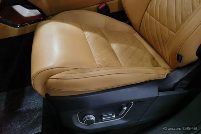 Lynk & Co 09 2021 2.0T Halo 7-Seater – фото 21