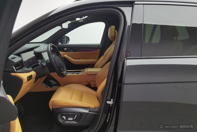 Lynk & Co 09 2021 2.0T Halo 6-seat – фото 13