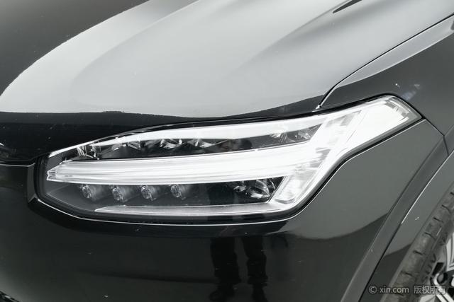 Volvo XC90 PHEV 2022 E-Drive Hybrid T8 Smart Enjoy Luxury 7-Seater – фото 5
