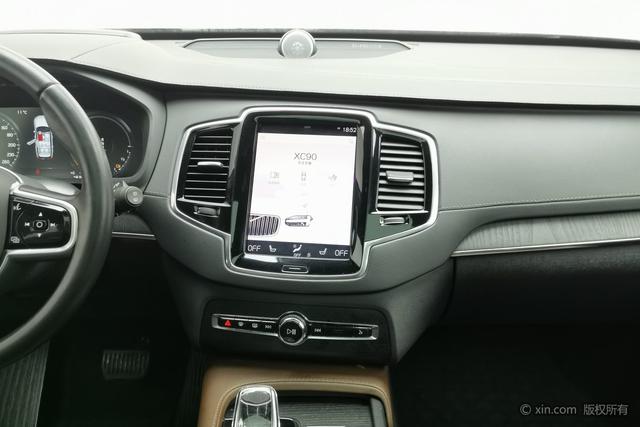 Volvo XC90 PHEV 2022 E-Drive Hybrid T8 Smart Enjoy Luxury 7-Seater – фото 16