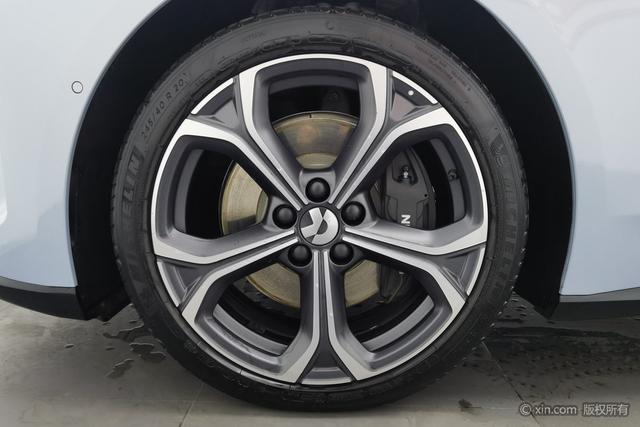 NIO ET5 2025 75kWh – фото 6