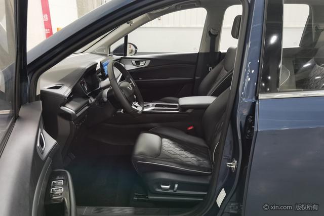 WULING Jiachen 2022 1.5T CVT Premium Flagship – фото 13