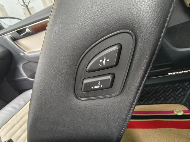 Volkswagen Magotan 2012 модификация 3.0FSI Flagship – фото 17