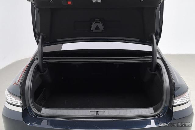 DS 9 PHEV Модель 2022 года 1.6T E-TENSE Montmartre Enterprise Edition – фото 20