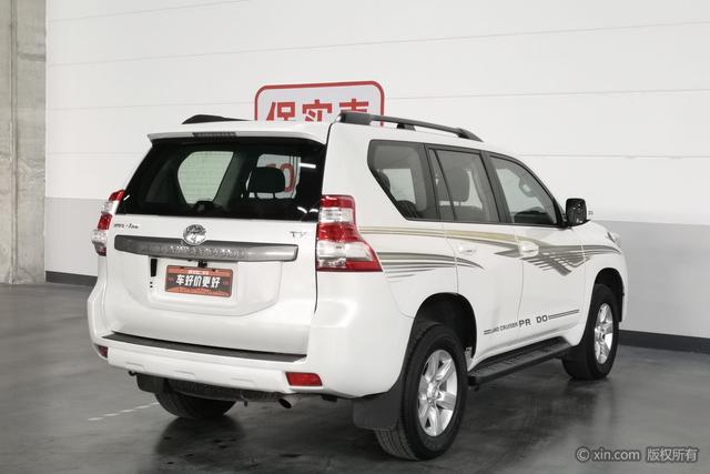 Toyota Prado 2016 модификация 2.7L автоматическое Deluxe Edition – фото 2