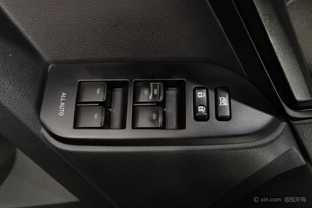 Toyota Prado 2016 модификация 2.7L автоматическое Deluxe Edition – фото 12