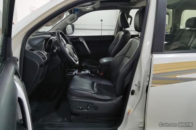 Toyota Prado 2016 модификация 2.7L автоматическое Deluxe Edition – фото 13