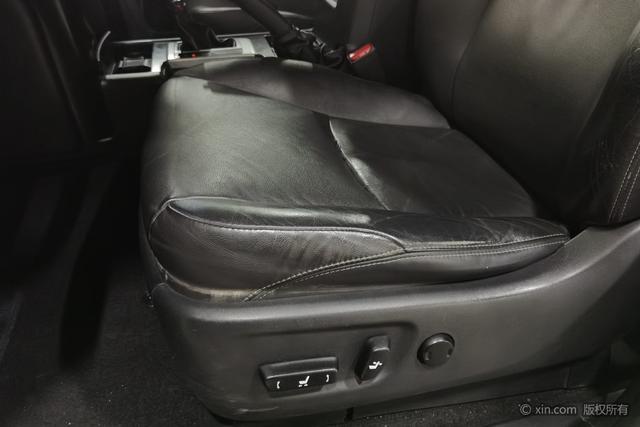 Toyota Prado 2016 модификация 2.7L автоматическое Deluxe Edition – фото 21