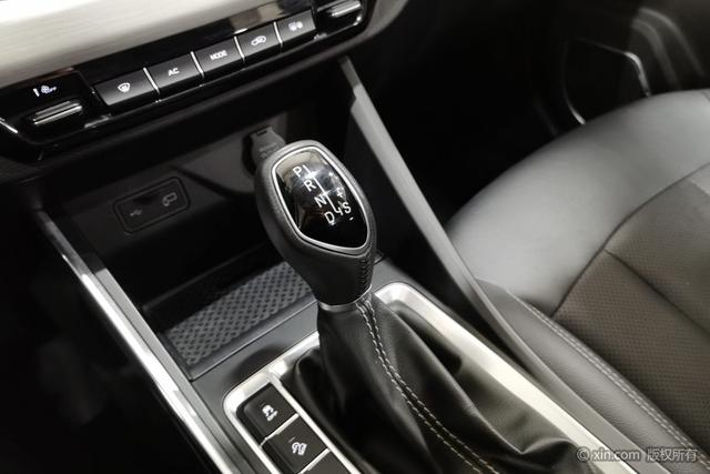 Geely Vision X3 2019 Upgrade 1.5L CVT Premium – фото 17