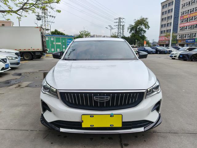 Geely Emgrand 2022 4th Gen 1.5L CVT Premium – фото 2