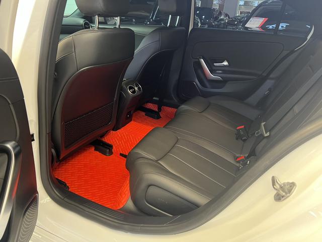 Mercedes-Benz A-class 2024 A 180 L – фото 6