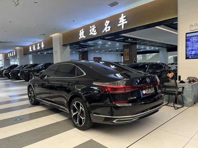 Volkswagen Passat 2025 Outstanding Edition 380TSI Dragon Soar Edition – фото 3