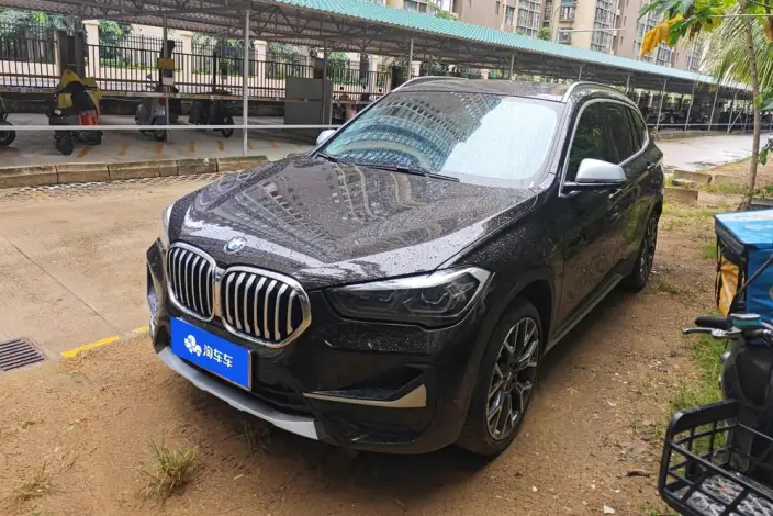 BMW X1 2021 Model xDrive25Li Exclusive Model – фото 1