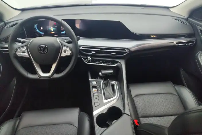 Changan Eado 2020 Model PLUS Blue whale NE 1.4T GDI Automatic Noble Model – фото 13