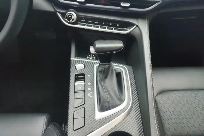 Changan Eado 2020 Model PLUS Blue whale NE 1.4T GDI Automatic Noble Model – фото 15