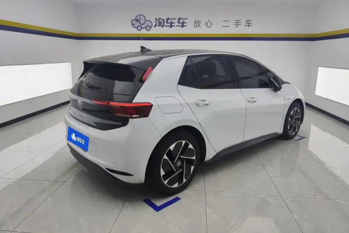 Volkswagen ID.3 2023 Model L Class Model Pure Smart Edition – фото 21
