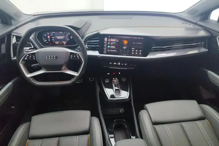 Audi Q4 e-tron 2024 Model 40 e-tron Genesis Edition – фото 13