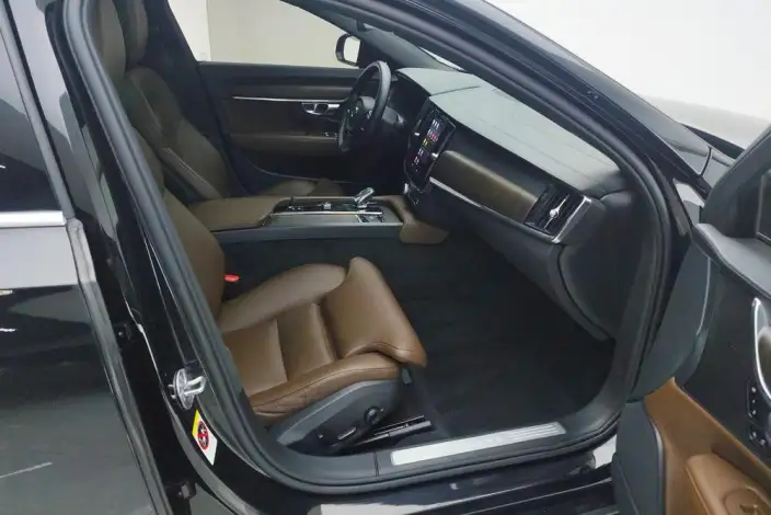 Volvo S90 2023 Model B5 Smart Range Deluxe Edition – фото 10