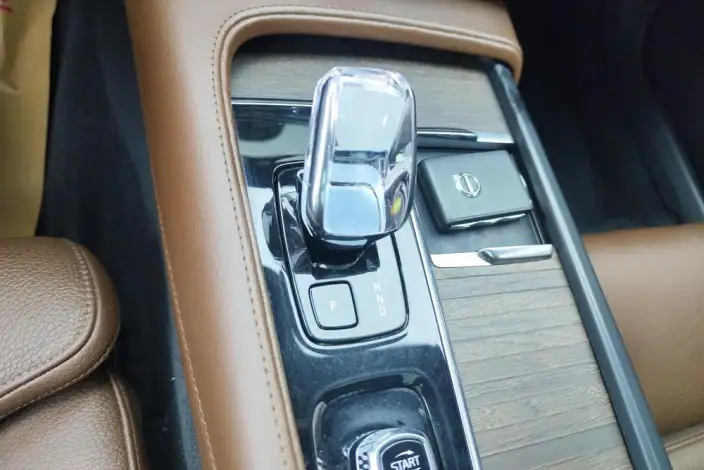 Volvo S90 2023 Model B5 Smart Range Deluxe Edition – фото 15