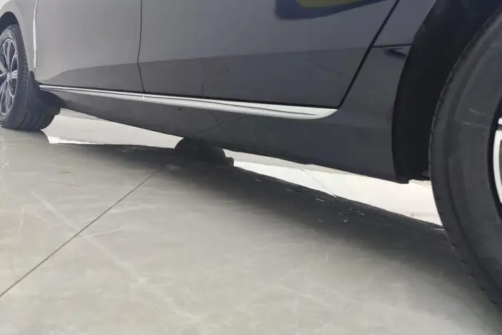 Hongqi H5 PHEV 2025 Model 130 Chao Hybrid Edition – фото 27