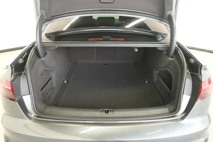 Audi A4 L 2022 Model 40 TFSI Luxury Dynamic Model – фото 17