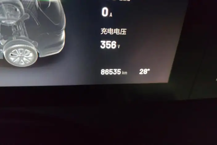 Li Auto ONE 2021 Model Extended Range 6 seat Edition – фото 26