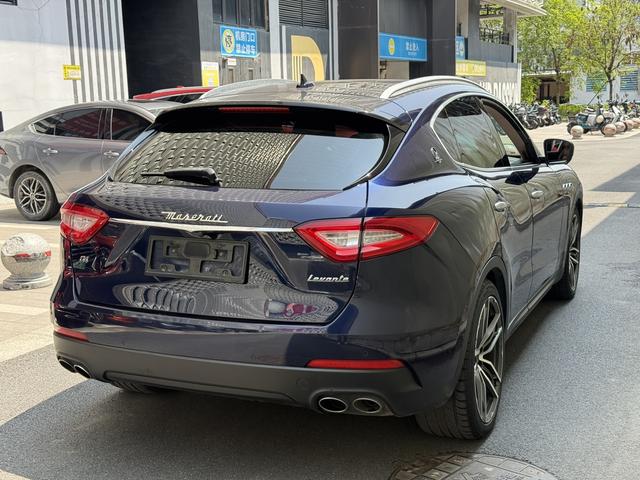 Levante Модель 2019 года 3.0T 350Hp Standard Edition Country VI – фото 14
