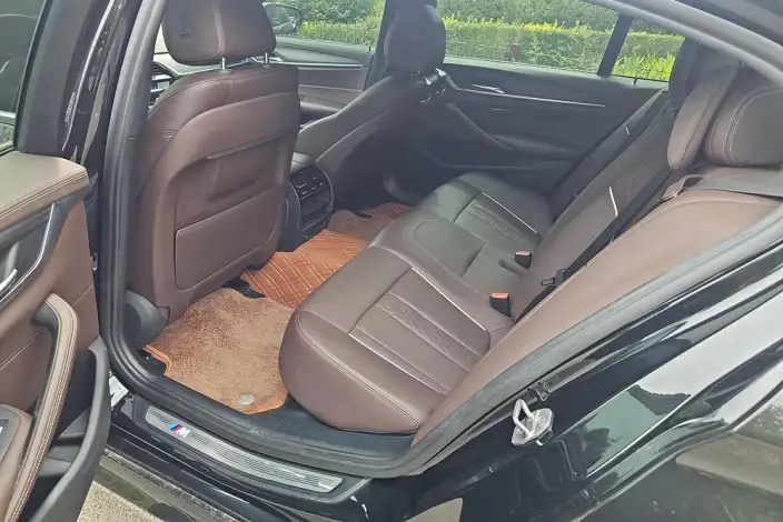 BMW 5 Series PHEV 2022 Model 535Le M Sports Set – фото 16