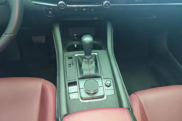 Mazda3 Axela 2025 Model 2.0L Automatic Zhi Zhen Edition – фото 13