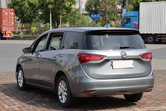 Buick GL6 Модель 2018 года 18T 6 seat Elite – фото 9