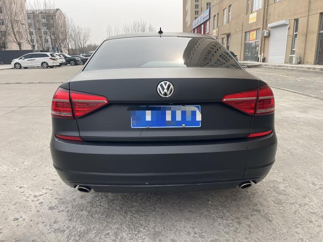 Volkswagen Passat 2016 330TSI DSG Royal – фото 5