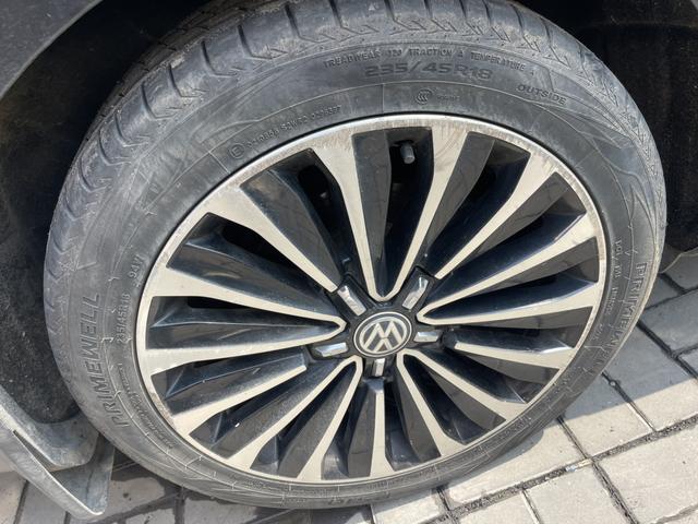 Volkswagen Passat 2016 330TSI DSG Royal – фото 20