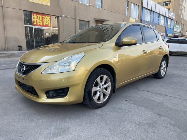 Nissan Tiida 2011 1.6L CVT Comfort – фото 1