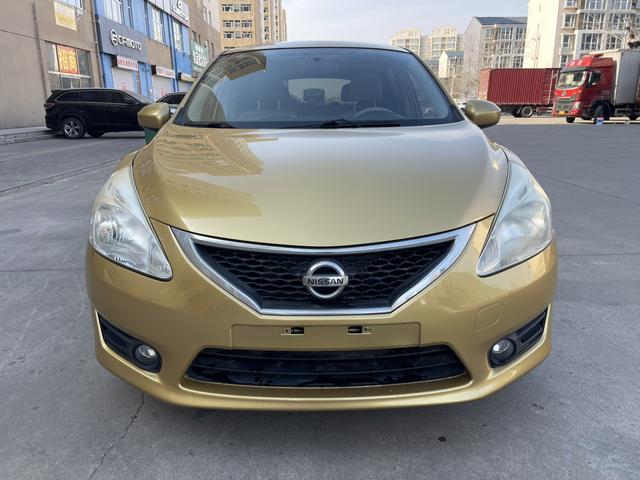 Nissan Tiida 2011 1.6L CVT Comfort – фото 2