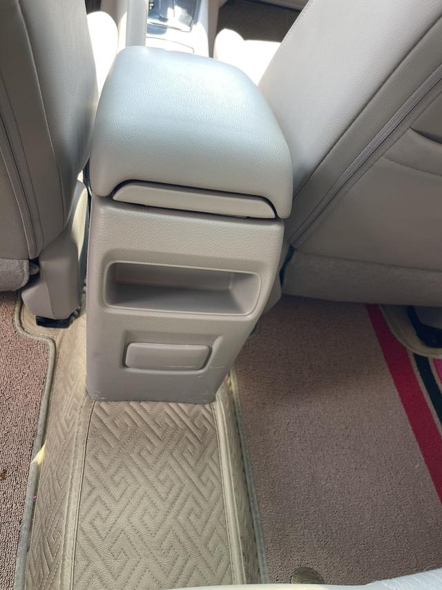 Nissan Tiida 2011 1.6L CVT Comfort – фото 14