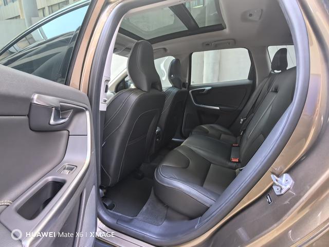 Volvo XC60 2016 модификация T5 Zhiyuan Edition – фото 8