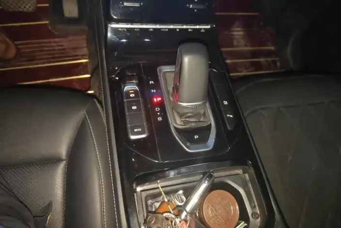 Wuling Victory 2020 Model 1.5T CVT Flagship Model – фото 15