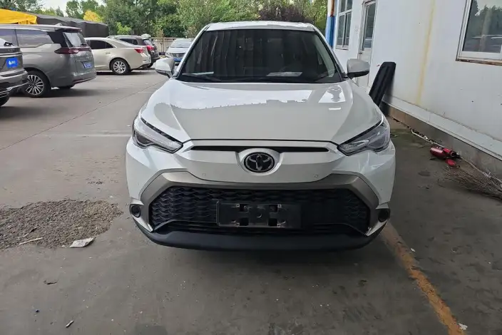 Frontlander 2022 Model 2.0L CVT Deluxe Edition – фото 2