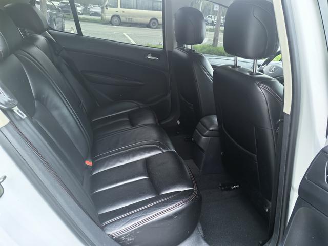 Peugeot 308 2014 Enjoy Classic 1.6L Automatic Trend – фото 7