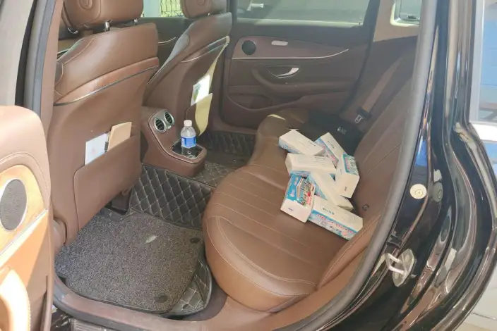 Mercedes-Benz E-Class 2022 Model E 260 L 4MATIC sedan – фото 16