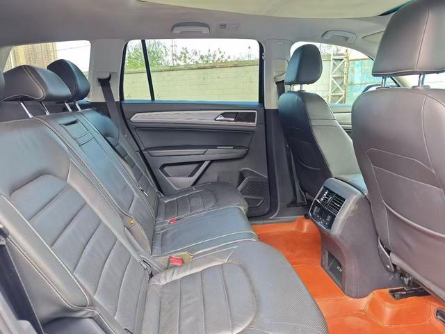 Volkswagen Teramont 2017 модификация 530 V6 4WD Deluxe Edition – фото 6