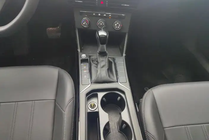 Volkswagen Passat 2024 Model 280TSI Business Edition – фото 15