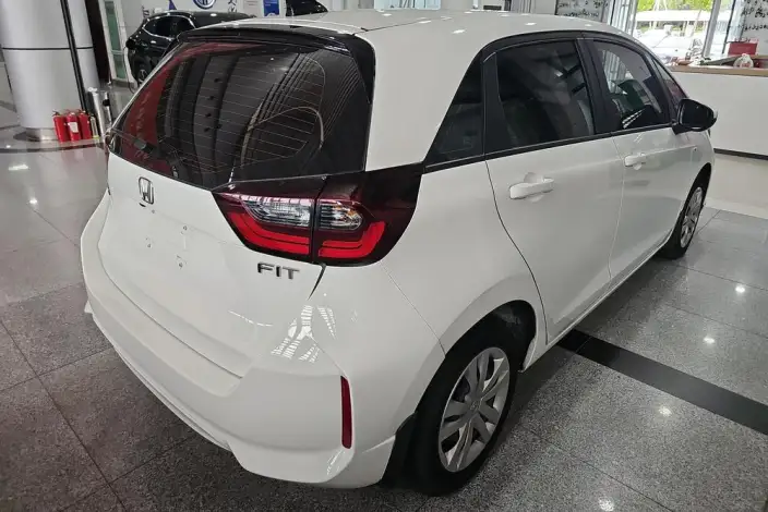 Honda Fit 2021 Model 1.5L CVT Tide Enjoy Edition – фото 3
