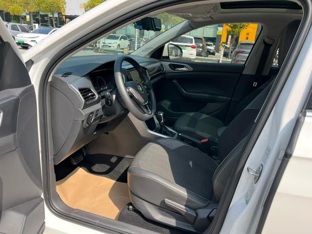 Volkswagen T-Cross Модель 2019 года 1.5L автоматическое Com f ort Edition – фото 4
