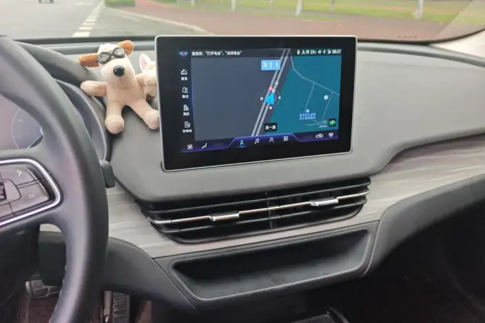 Hongqi E-QM5 2024 Model 610KM PLUS Edition 100kW – фото 13