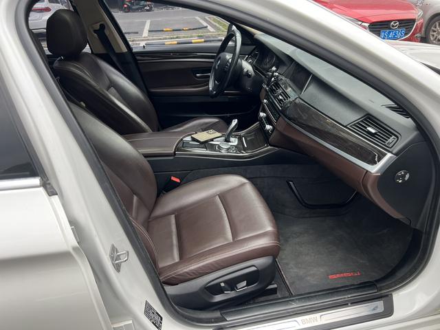 BMW 5 Series 2014 525Li Luxury Design Package – фото 8