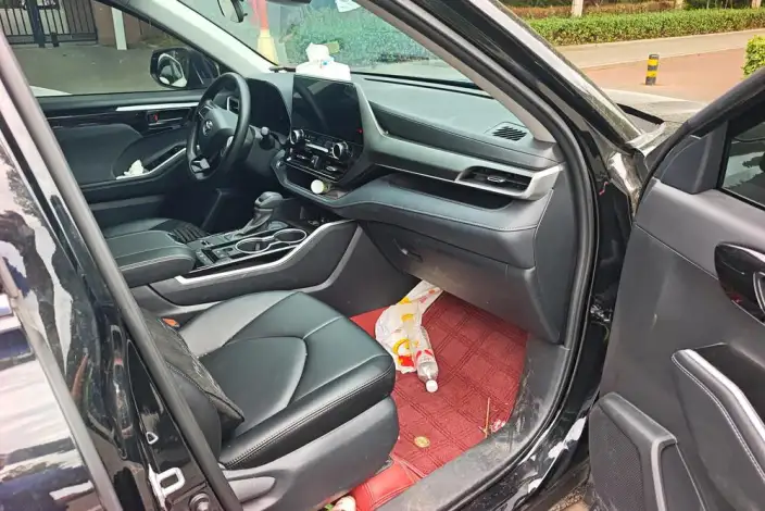 Toyota Highlander 2024 Model Hybrid 2.5L 4WD Elite Edition 7 seat – фото 27
